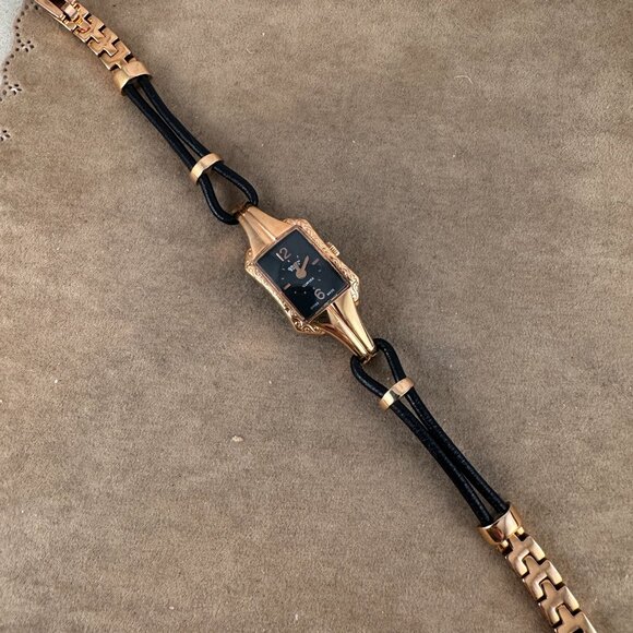 Gruen Curvex Swiss Quartz Dress Watch Women's Rose Gold Plated Luxury Watch - Picture 6 of 9